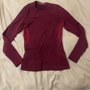 Arc'teryx Red Fitted Phase Crew Neck Long Sleeve T-Shirt Size XS